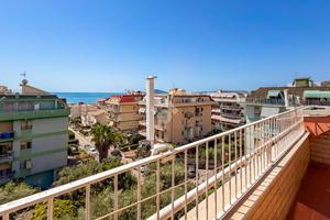 3 LOCALI A FORMIA