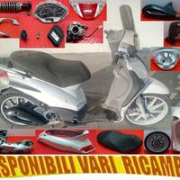 PIAGGIO LIBERTY 125cc MOC ANNO 2010 x RICAMBI