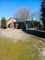 Rustico in posizione panoramica