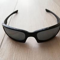 Occhiali Oakley tecnici polarizzati sole neve