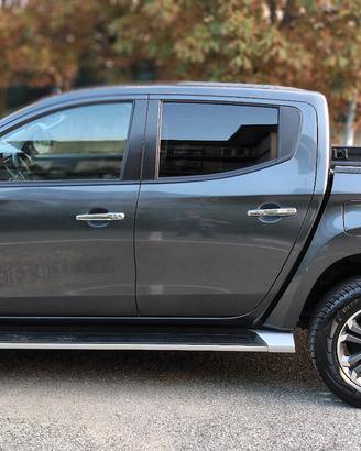 Mitsubishi L200 2.3D Double Cab 4x4 Intense Gancio