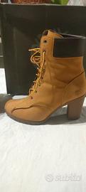 scarpe stivaletti Timberland donna