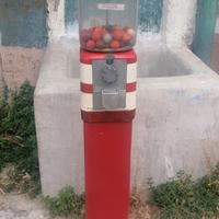 distributore caramelle vintage epoca piantana 