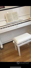 Pianoforte Kawai bianco