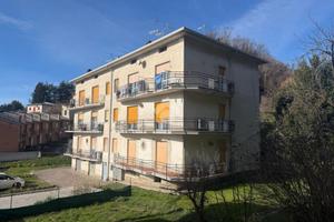 3 LOCALI A CALOLZIOCORTE