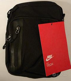 Borsello tracolla Nike nero