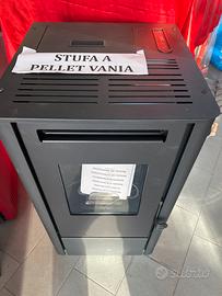 Stufa a pellet nuova 9 kw nera