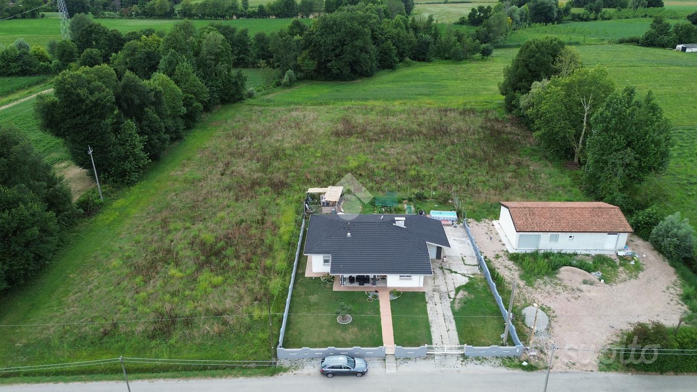 TER. AGRICOLO A CASTELFRANCO VENETO - Vista 2