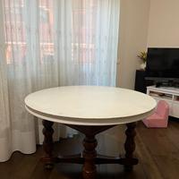 Tavolo rotondo allungabile