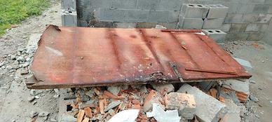 porta in legno con lamiera