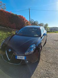 Giulietta 1.6 JTDm, Cambio automatico TCT , Nera