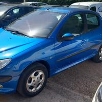 Macchina Peugeot 206 HD