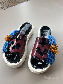 Sandali kartell design Paula Cademartori