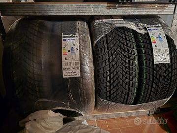4 Pneumatici Invernali Goodyear Ultragrip Perform.