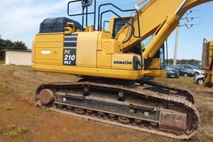 ESCAVATORE KOMATSU PC 210 NLC CON MARTELLO