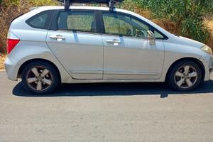 Honda frv