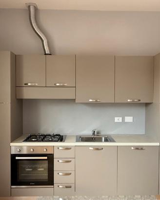 Cucina lineare a Firenze