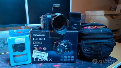 Mirrorless Panasonic Lumix FZ100