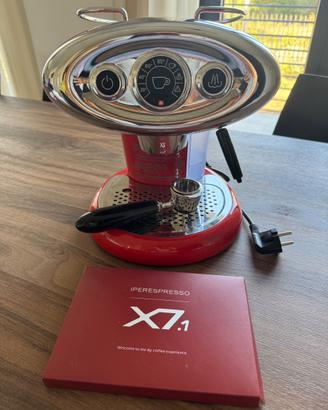 Macchina caffè Illy Iperespresso X7.1
