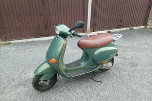 Piaggio Vespa ET2 50