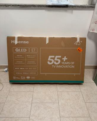 Televisore Hisens E7 QLED 43” *schermo rotto*