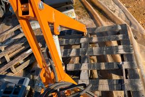 A276 - Gru posteriore per trattore