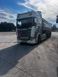 SCANIA R500
