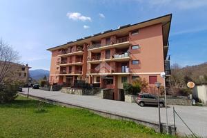 5 LOCALI A BUSALLA