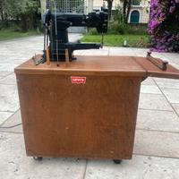 Macchina da cucire Levi’s