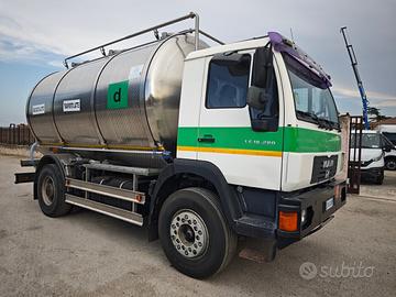 MAN LE18.280 cisterna trasporto latte 9500 LT