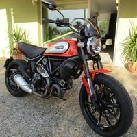 DUCATI Scrambler 800 ICON