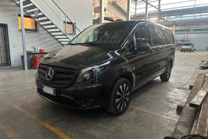 Mercedes vito mixto 119 4x4 190 cv