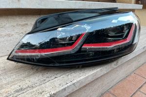 Faro anteriore sx per golf gti 7.5