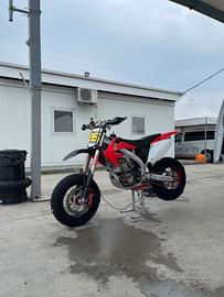 Hoda crf 450 super motard