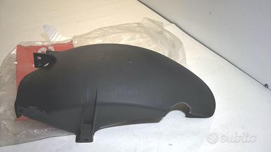 PARAFANGO POSTERIORE ATLANTIC APRILIA AP8156023