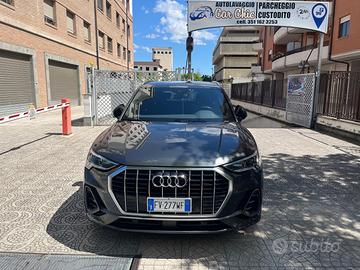 AudiQ3 S-line