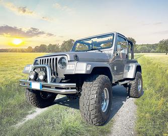 Wrangler Tj completamente rifatto