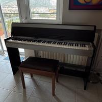 Pianoforte Yamaha YDP-S30 + panca + libri teoria