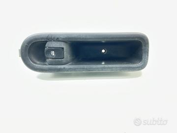 PULSANTIERA ANTERIORE DESTRA RENAULT Twingo II ser