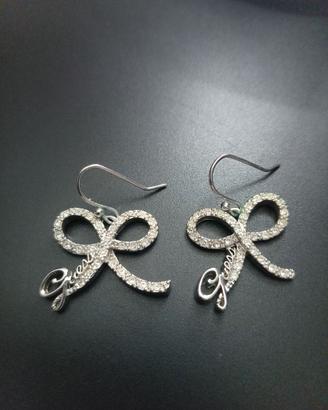 Orecchini marchio Guess