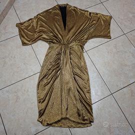 abito kimono colore oro