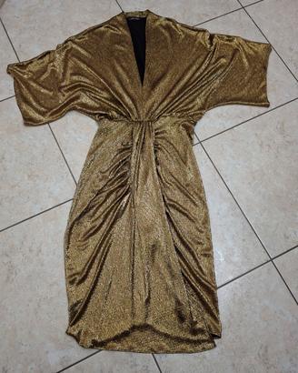 abito kimono colore oro
