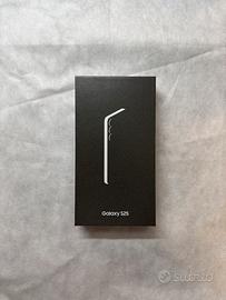 Samsung Galaxy S25  256 GB | Silver Shadow | Nuovo