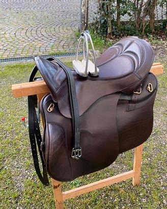 Sella Prestige  Trekker TE con accessori