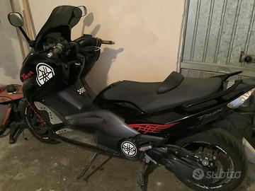 Yamaha T Max - 2008