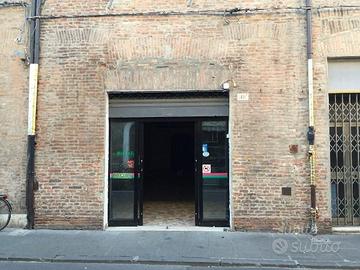 Negozio 171mq Carlo Mayr Possibile Permuta