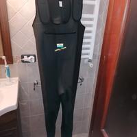 Salopette da pesca in neoprene con stivali