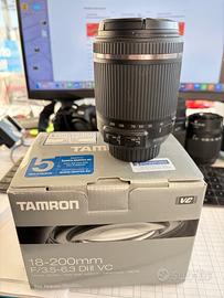 Tamron 18-200mm f/3.5-6.3 Di II VC per Nikon