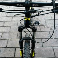 Bicicletta MTB Whistle