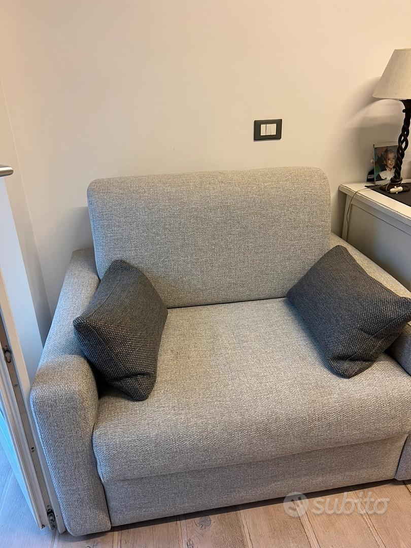 Poltrona letto marca poltrone e sofa + cassettiera Arredamento e